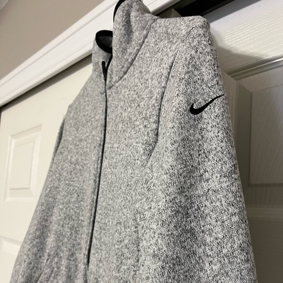Nike Zip-up - Picture 4 of 5